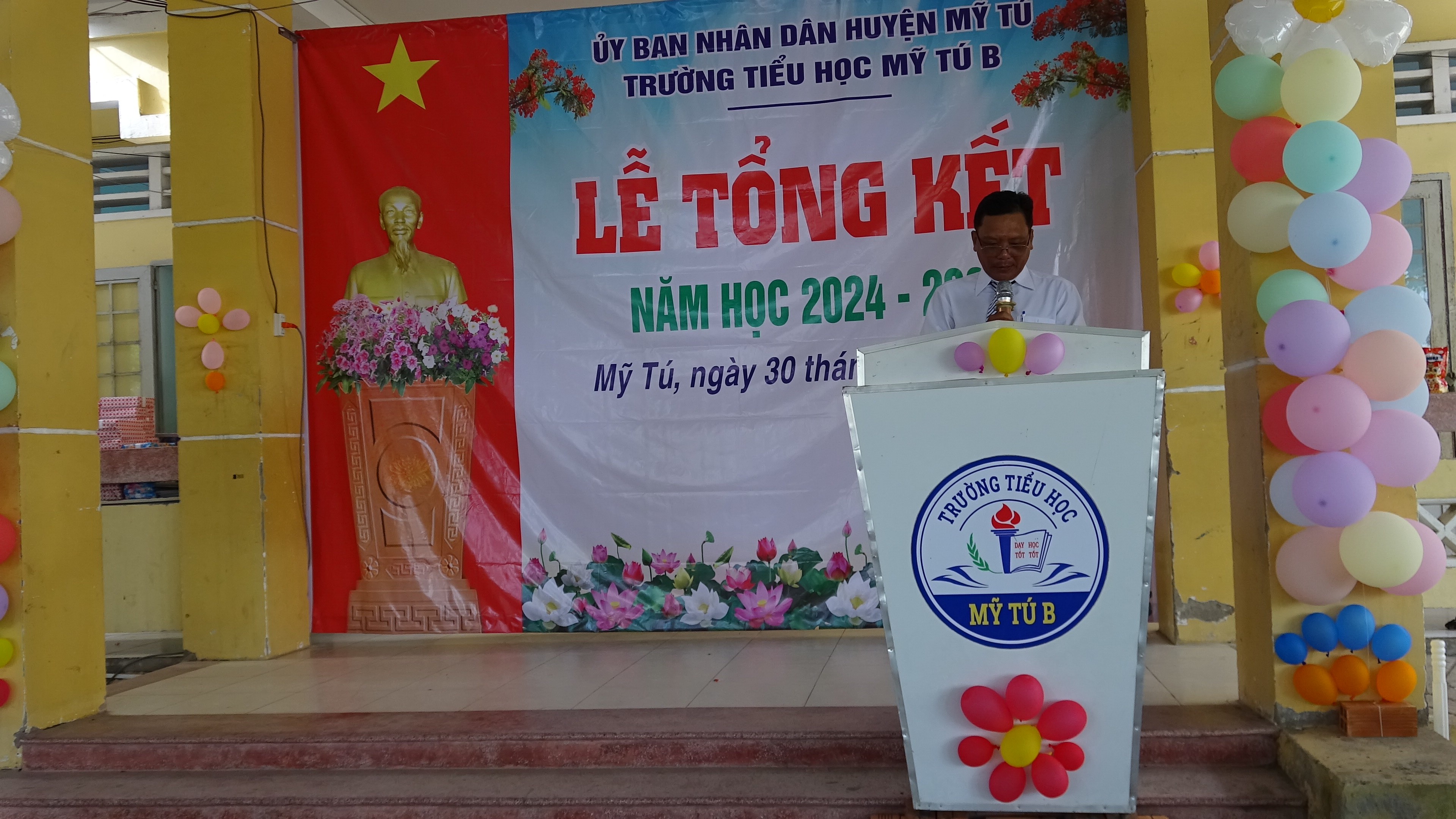 Lễ tổng kết năm học 2024 - 2025